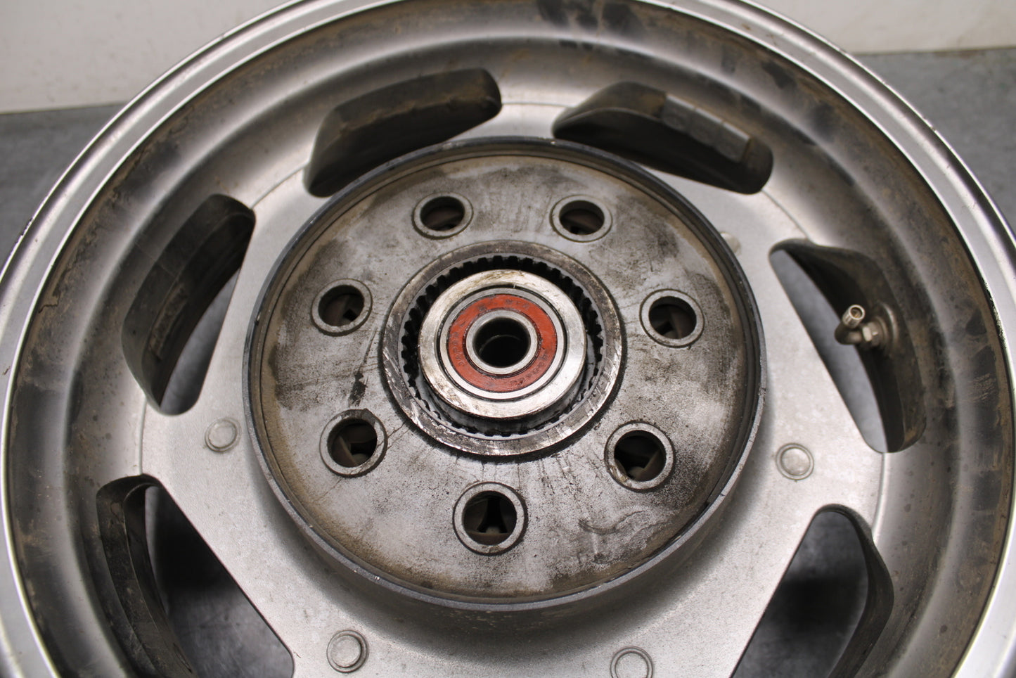 03-08 KAWASAKI VULCAN 1600 REAR WHEEL BACK RIM BB754