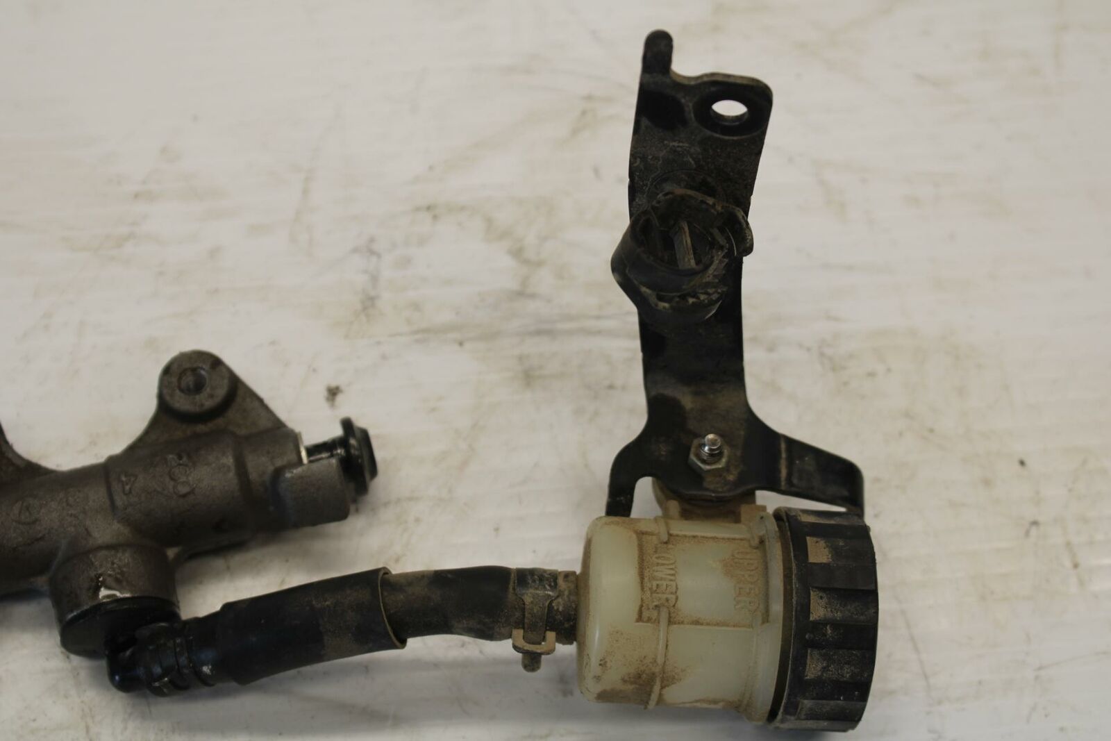 08-16 YAMAHA YZF R6 REAR BACK BRAKE MASTER CYLINDER W RESERVOIR BB273