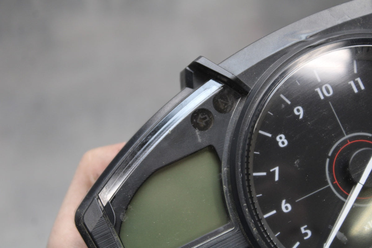 07 YAMAHA YZF R1 25201KM SPEEDO GAUGES CLUSTER SPEEDOMETER TACHOMETER BB826