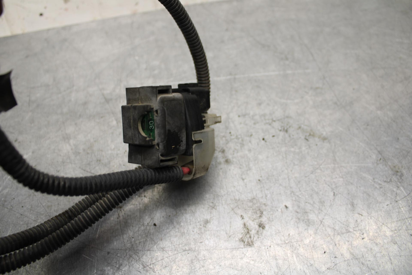 2002 Suzuki GSXR1000  STARTER RELAY STARTING MOTOR SWITCH 31800-35F00 BB73