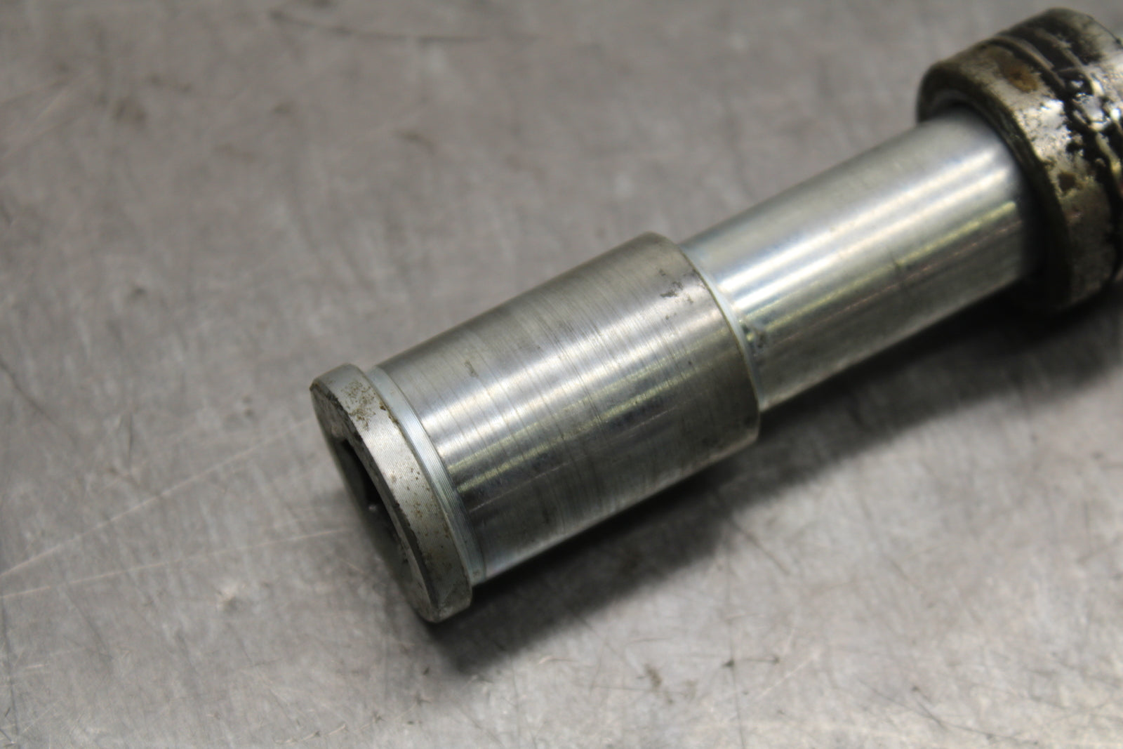 12-17 KAWASAKI NINJA 650 FRONT WHEEL RIM AXLE PIVOT BOLT BB129