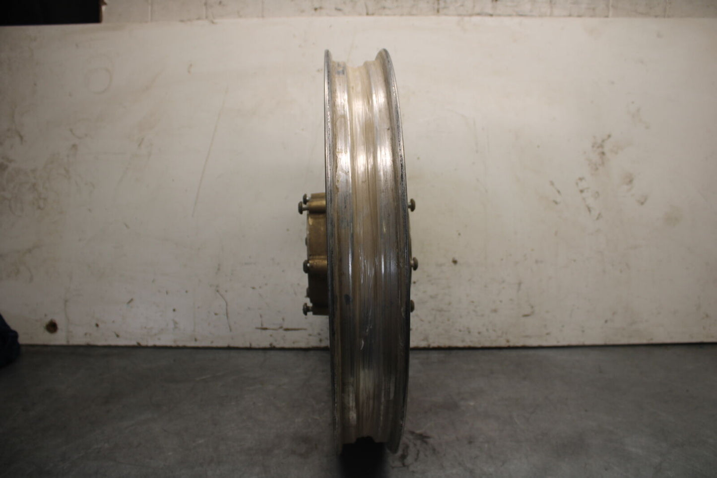 84-85 YAMAHA VIRAGO 1000 FRONT WHEEL FRONT RIM BB173