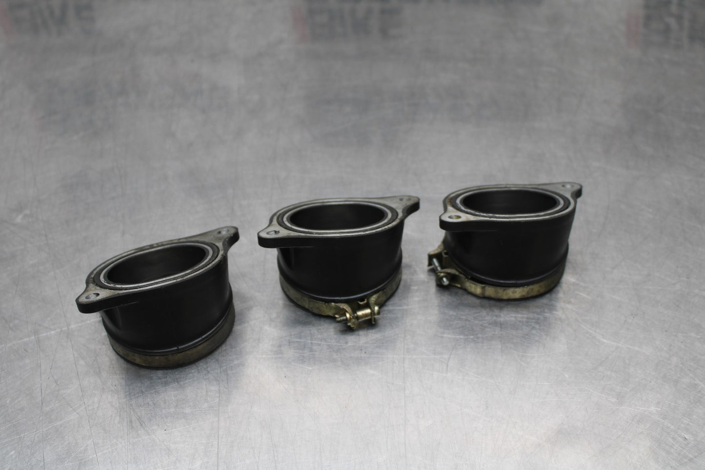 05 TRIUMPH ROCKET III AIR INTAKE BOOTS BB186