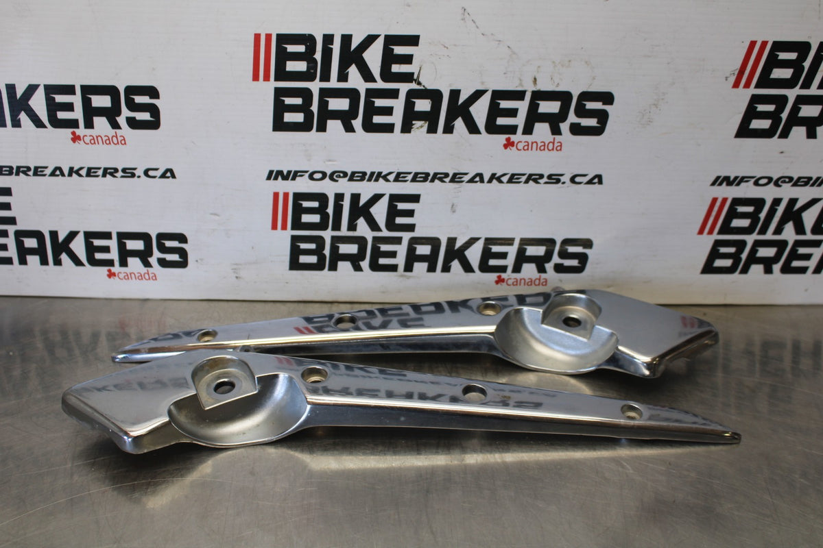 03-08 HONDA VTX1300C REAR STRUT FRAME COVER SET PAIR BB868