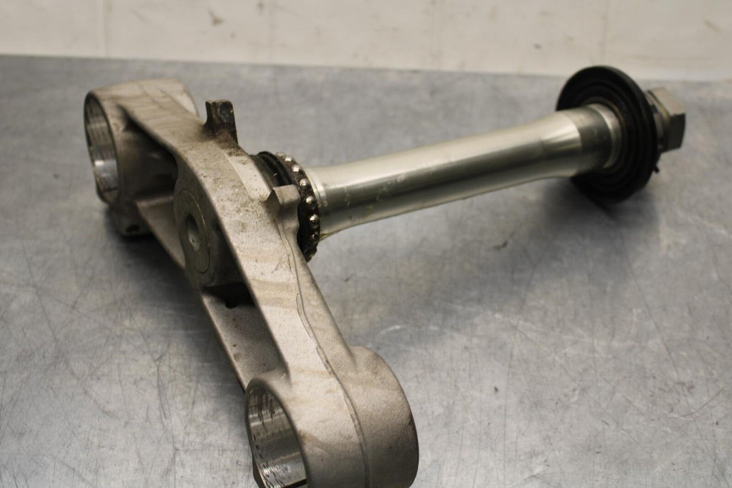 2011 Kawasaki Ninja ZX6R ZX600R FRONT FORKS CLAMP LOWER TRIPLE TREE STEM BB587