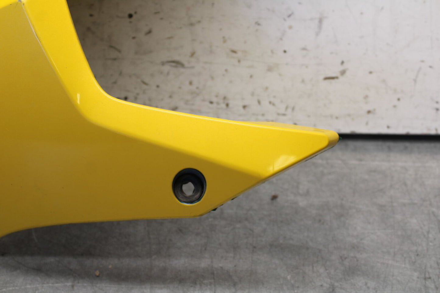 09-15 YAMAHA FZ6R LEFT LOWER MID UPPER SIDE FAIRING COWL  BB686