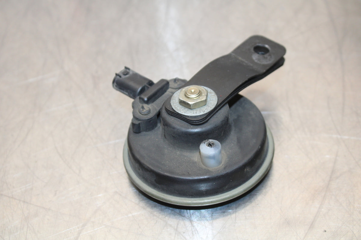 06-12 BMW F800ST HORN SIGNAL BB144