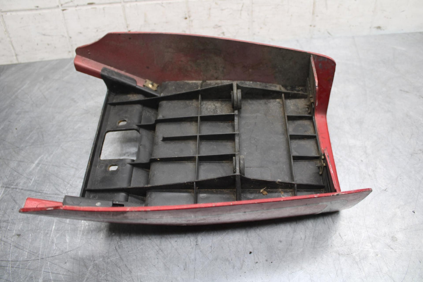 1982 Kawasaki KZ550A Sports REAR BACK TAIL FAIRING COWL SHROUD