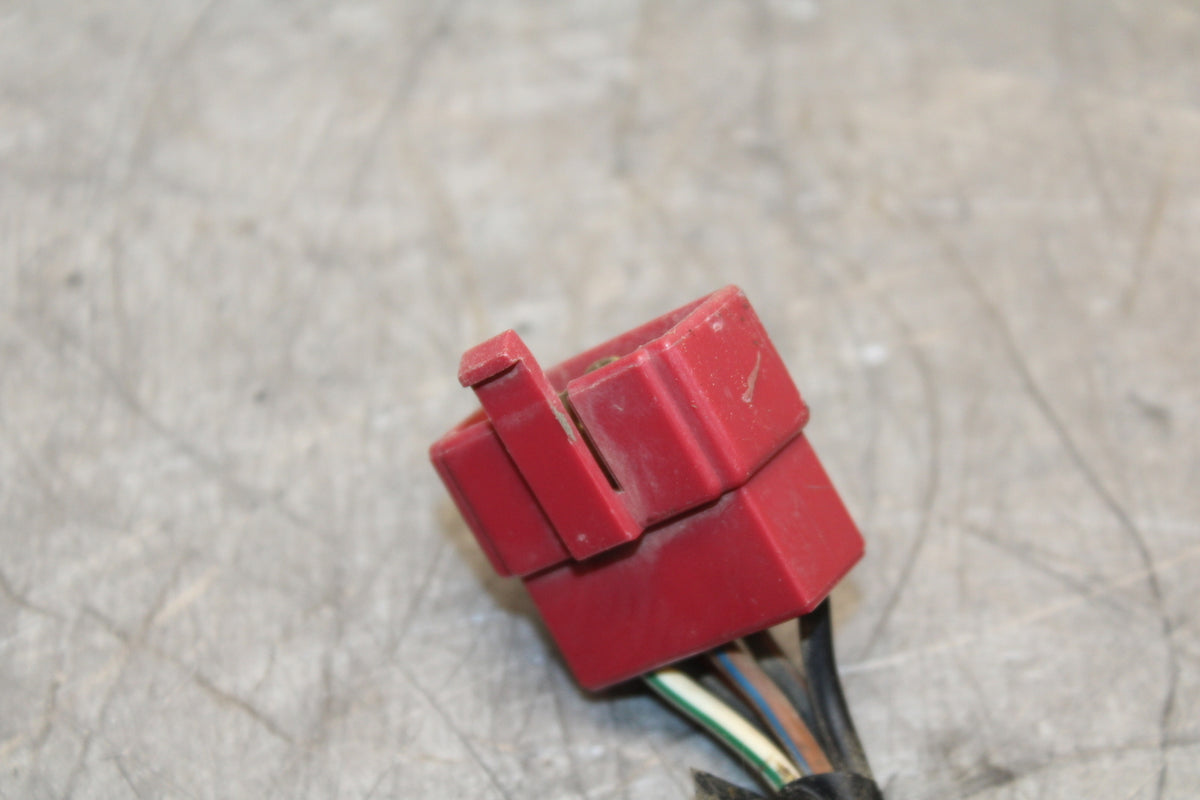 84 HONDA INTERCEPTOR 750 VF750F FUSE BOX BB108