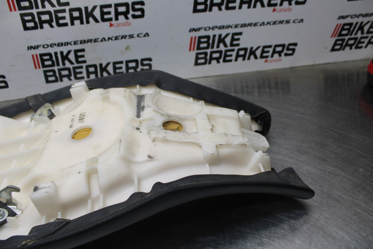 07 KAWASAKI NINJA 650 EX650 FRONT REAR SEAT SADDLE BB844