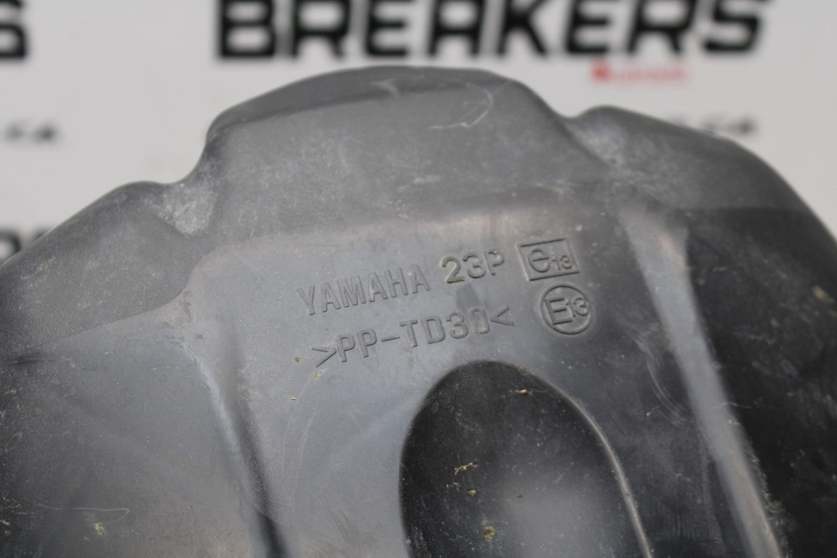 18 YAMAHA SUPER TENERE AIRBOX AIR INTAKE FILTER BOX BB832