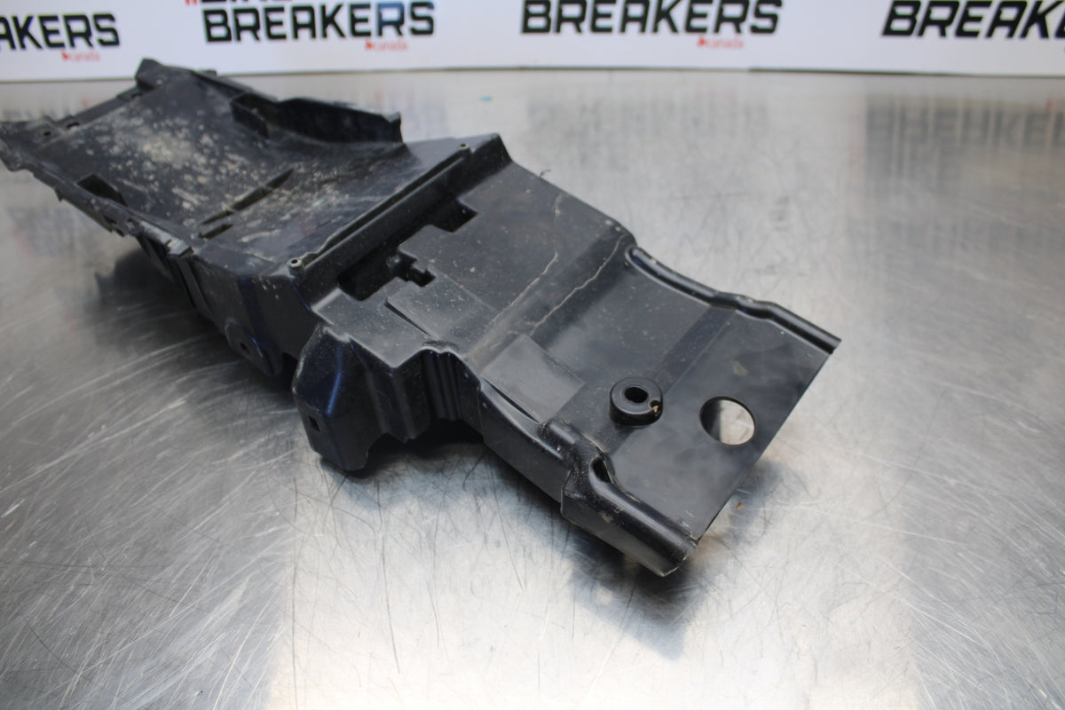 15-16 HONDA CB300F REAR BACK TAIL UNDERTAIL BATTERY TRAY PLASTIC BB150