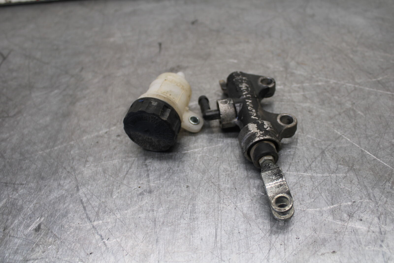 08-18 KAWASAKI KLR650 REAR BACK BRAKE MASTER CYLINDER W RESERVOIR BB707