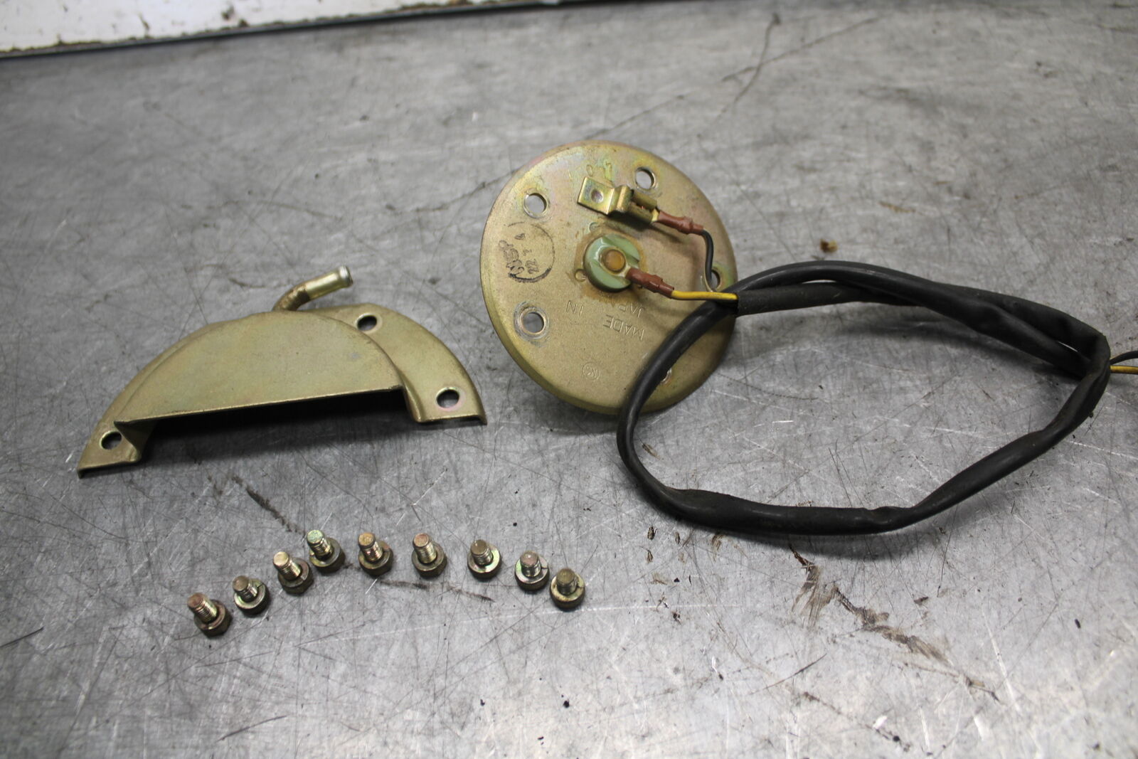 85-86 SUZUKI MADURA 1200 FLOAT GAS FUEL PETROL LEVEL SENDING UNIT  BB691