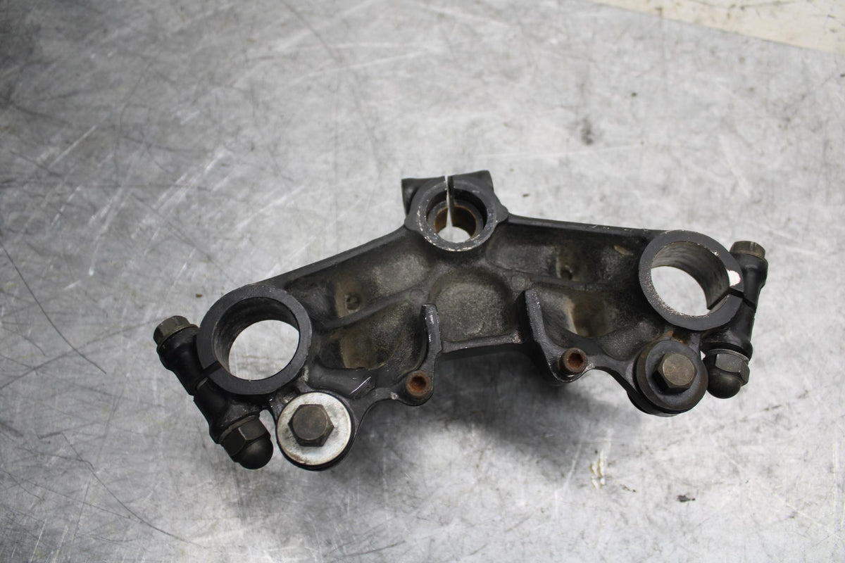 1982 Suzuki GS450L FORKS UPPER TRIPLE TREE CLAMP 51311-44110-291 BB52