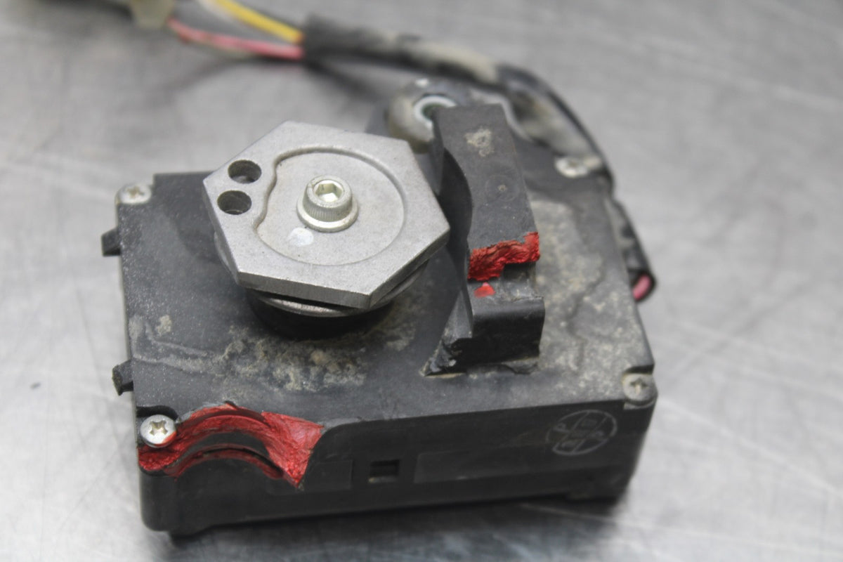 08-10 SUZUKI GSXR750 EXHAUST VALVE SERVO MOTOR BB854