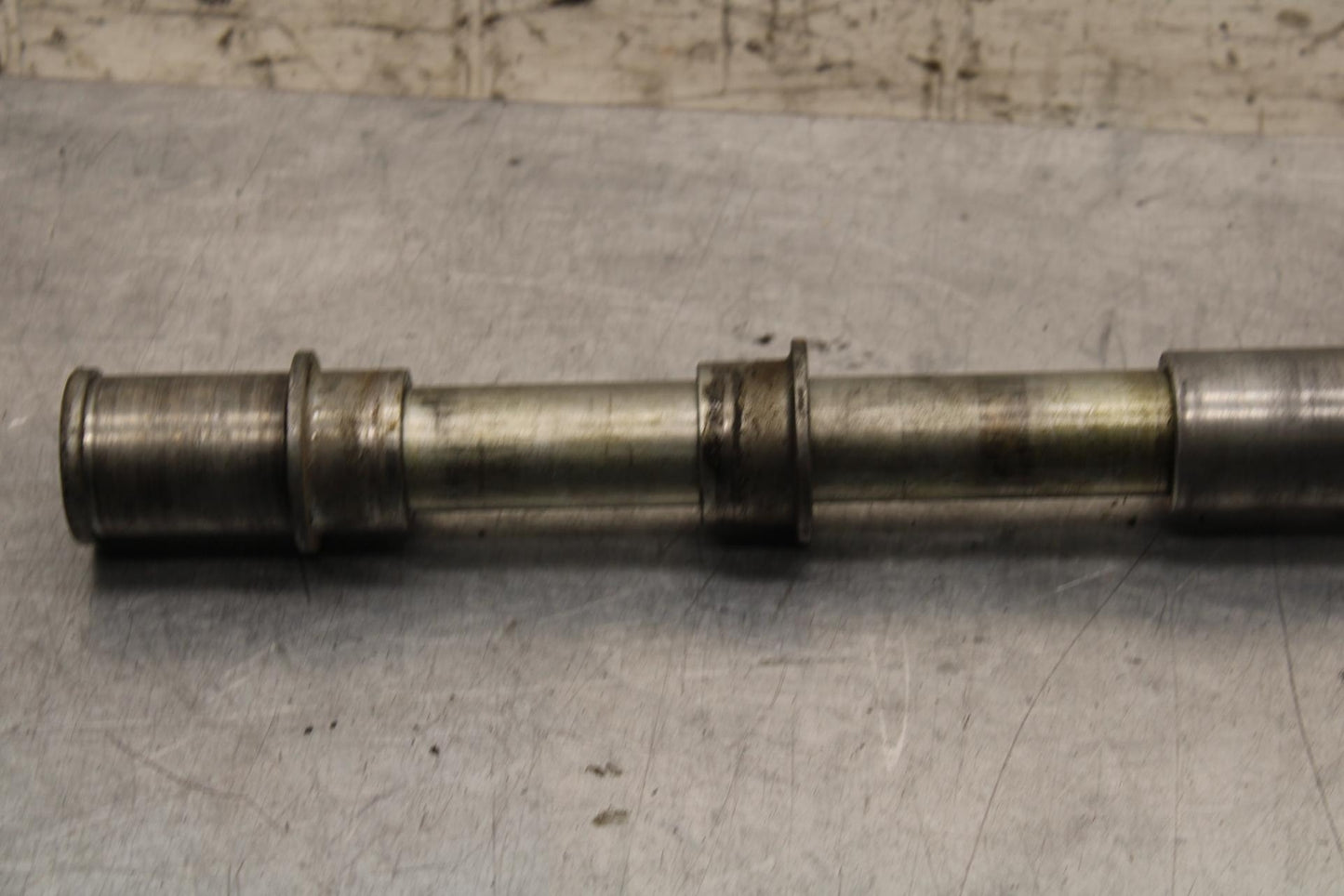 2000 Kawasaki Ninja ZX12R ZX1200A FRONT WHEEL RIM AXLE PIVOT BOLT 41068-1426 BB5