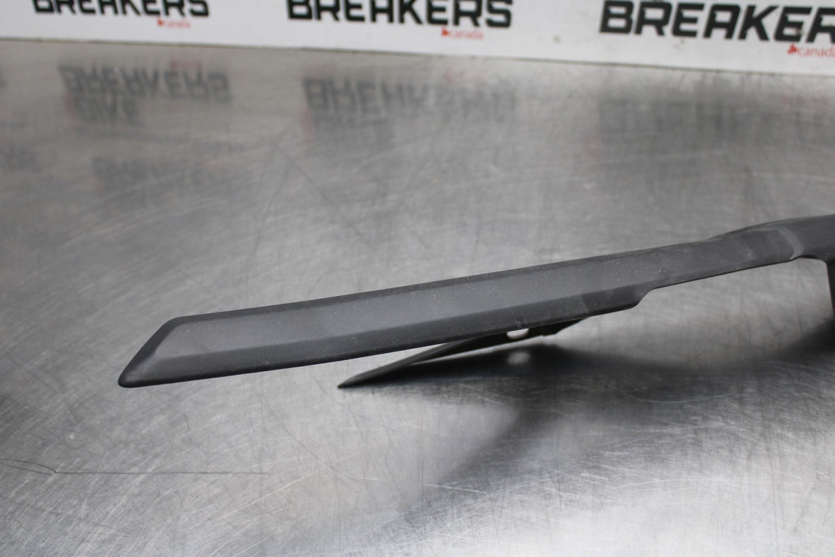 23 YAMAHA YZF R3 REAR BACK DRIVE CHAIN GUARD COVER SHIELD BB806