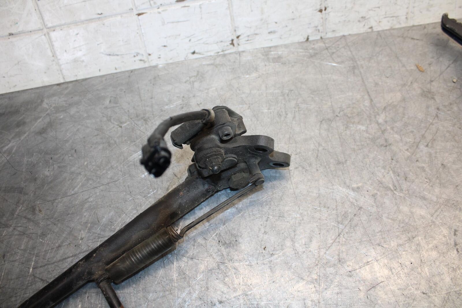 2012 Kawasaki Ninja ZX6R ZX600R KICKSTAND SIDE KICK STAND 34024-0065 BB529