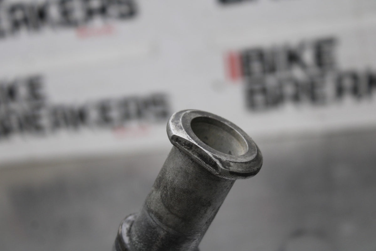 19 BMW F750GS REAR AXLE BACK WHEEL RIM PIVOT BOLT AXLE BB938
