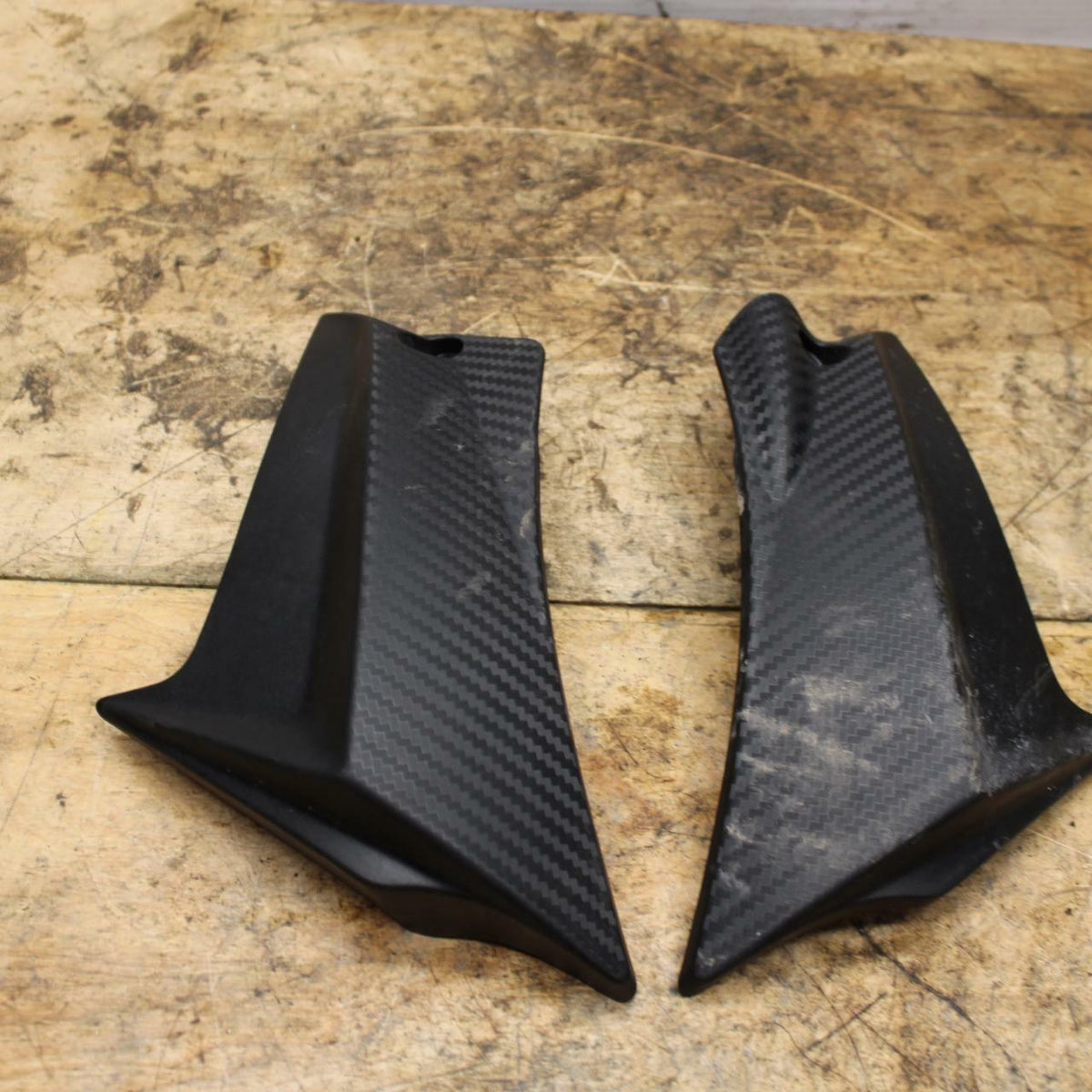 11-21 SUZUKI GSXR600 RIGHT LEFT FRAME MID SIDE COVERS COWLS PANELS TRIM BB346