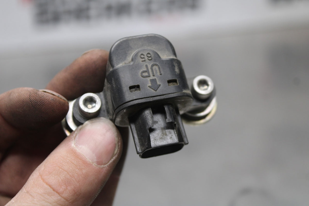08-09 KAWASAKI NINJA ZX14R TIP OVER BANK ANGLE CRASH SENSOR SWITCH  BB932
