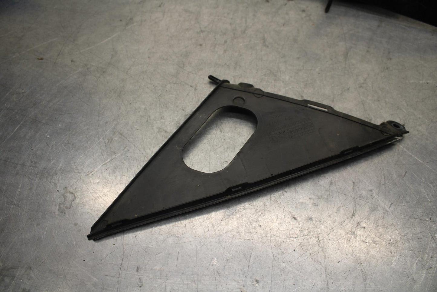 18 SUZUKI GSXR750 RIGHT LEFT INNER FAIRINGS COWLS PANELS TRIMS BB80