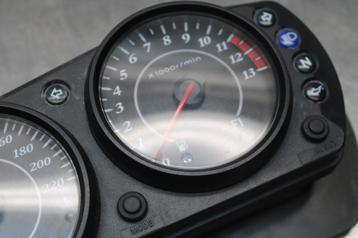 06 KAWASAKI NINJA 650 EX650 SPEEDO GAUGES DISPLAY CLUSTER SPEEDOMETER BB823