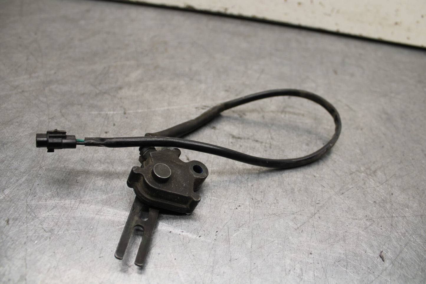 16 KAWASAKI NINJA ZX10R KICKSTAND SIDE KICK STAND SENSOR 27010-0003 BB650