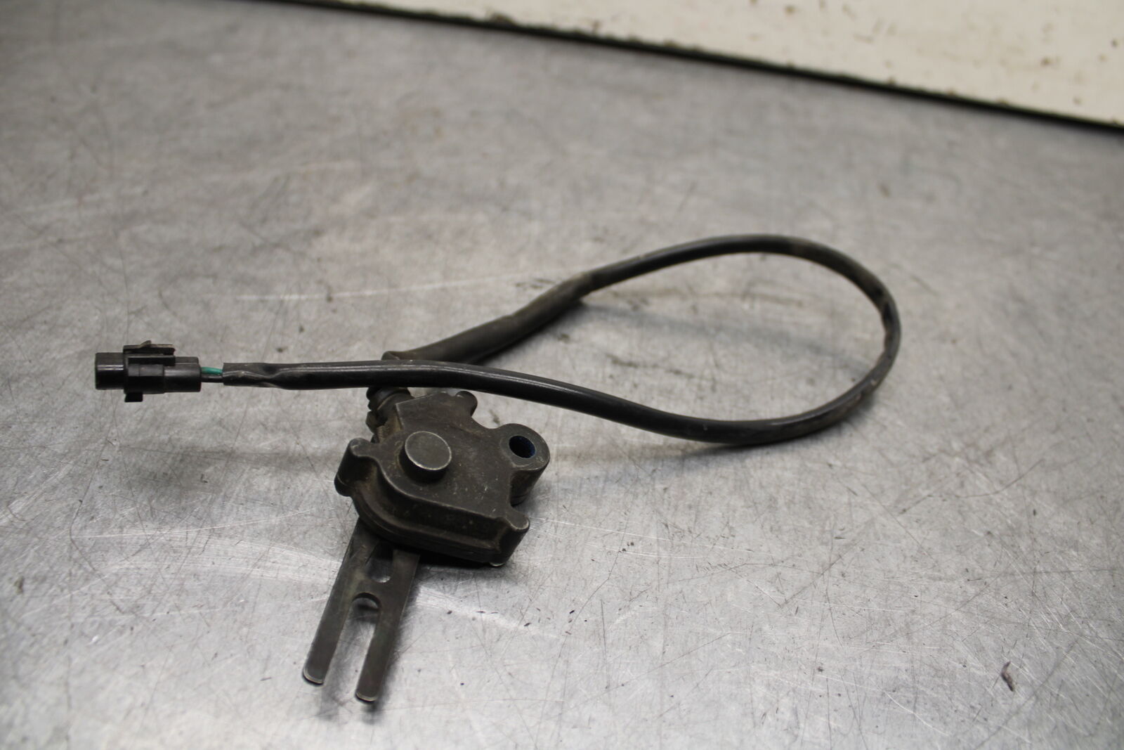 16 KAWASAKI NINJA ZX10R KICKSTAND SIDE KICK STAND SENSOR 27010-0003 BB650