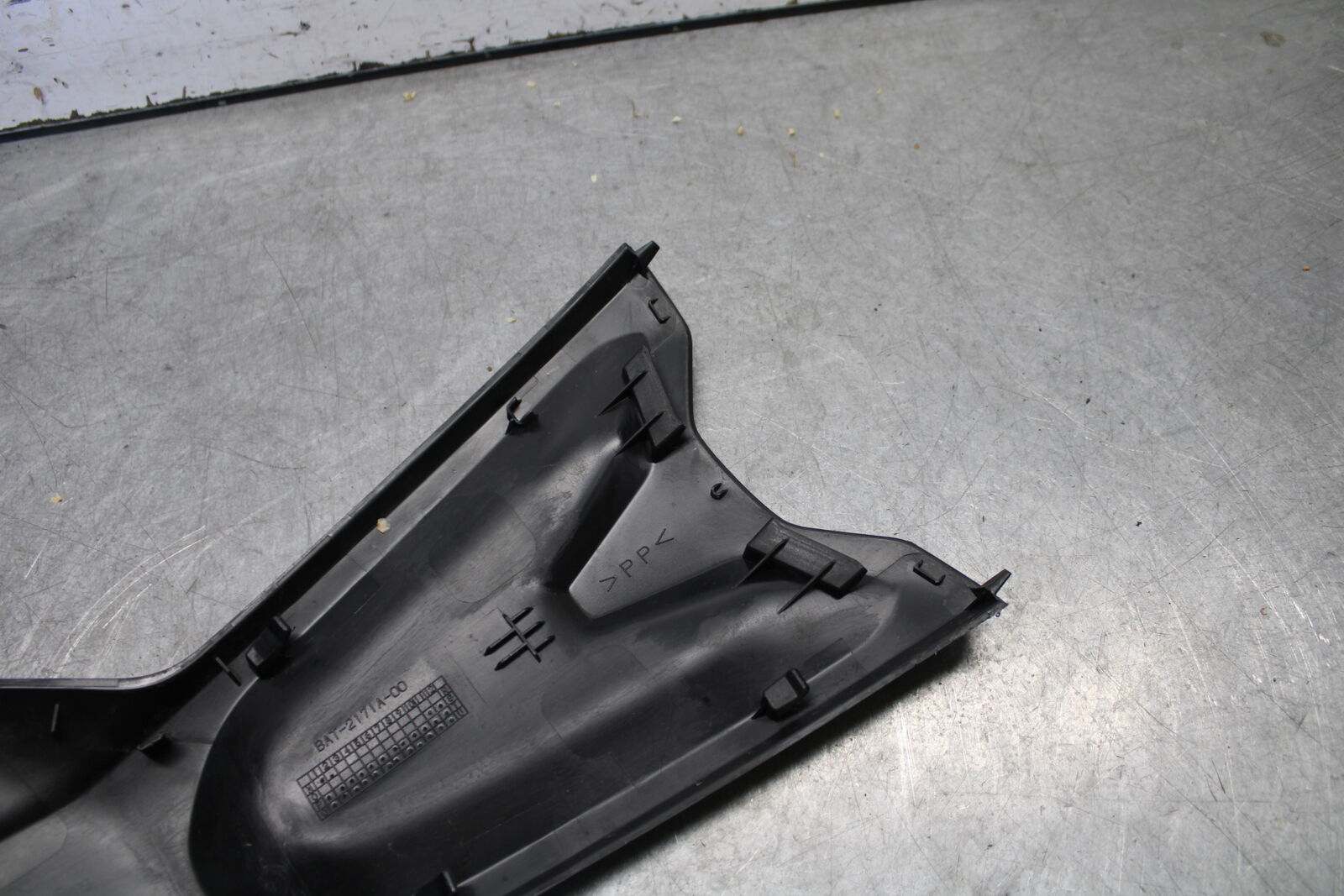 21-24 YAMAHA MT-07 GAS TANK FUEL CELL COVER FAIRING COWL BB662