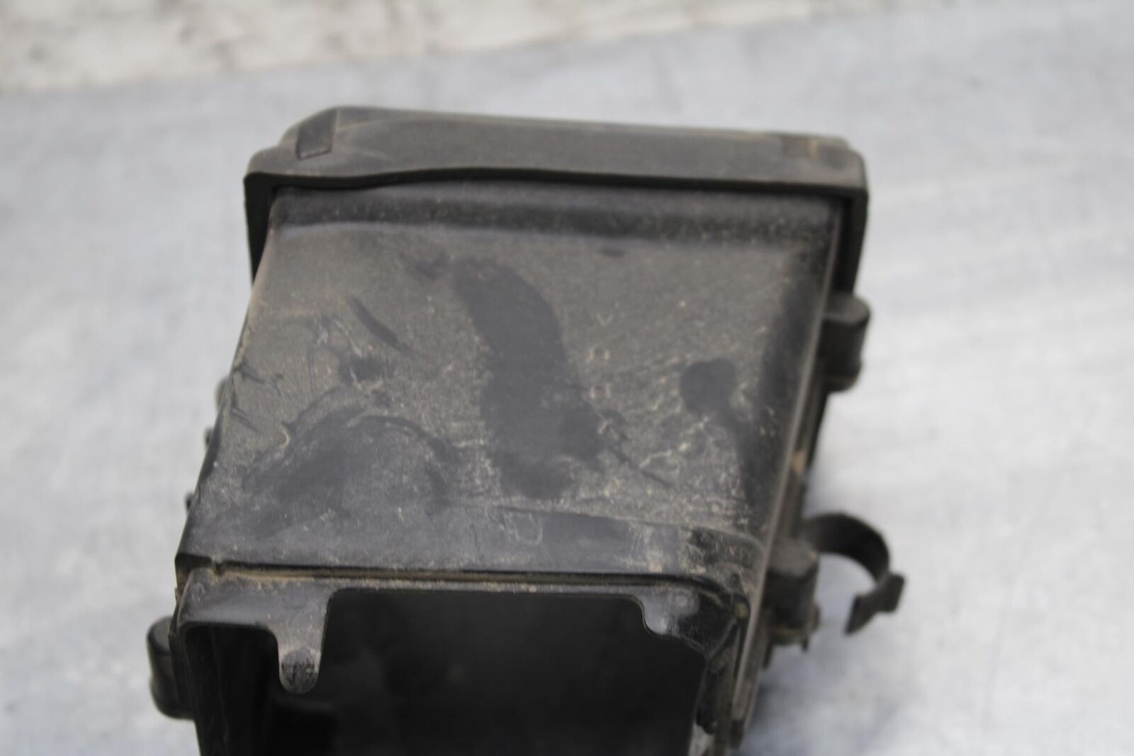 2006 Yamaha YZF R6 AIR  DUCT BB560