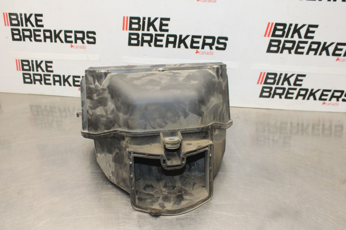 05-06 KAWASAKI NINJA ZX6R AIRBOX AIR INTAKE FILTER BOX BB877