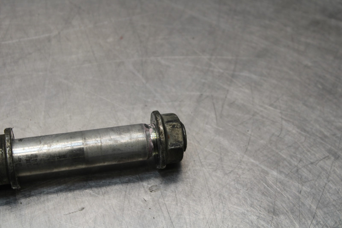 08 KAWASAKI VULCAN 900 FRONT WHEEL RIM AXLE PIVOT BOLT BB184