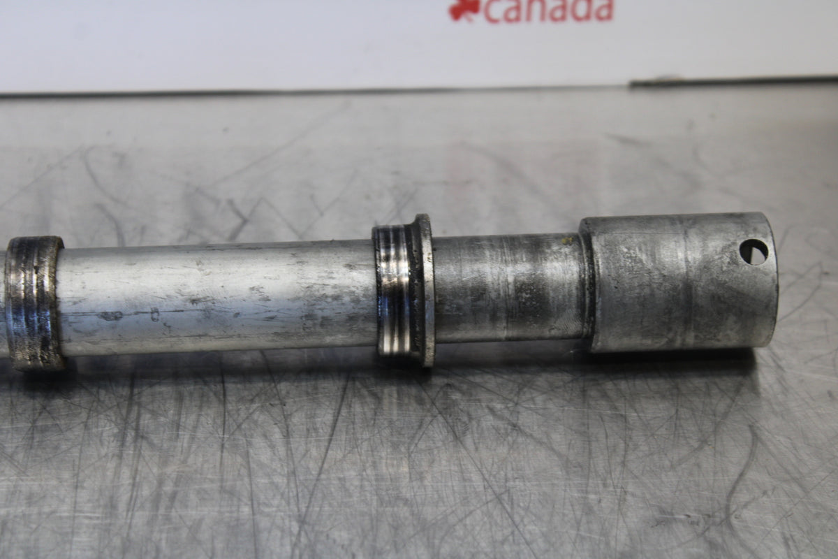 12-16 HONDA CBR1000RR FRONT WHEEL RIM AXLE PIVOT BOLT BB157