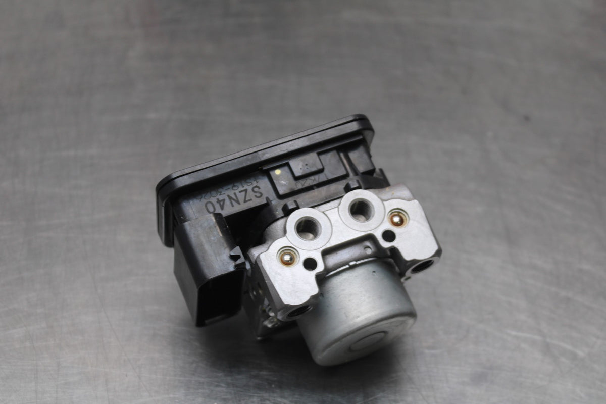18 SUZUKI GSXR1000 ABS PUMP UNIT MODULE BB642