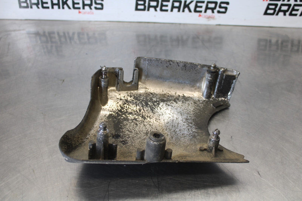 95 HONDA SHADOW 1100 ENGINE DRIVE SPROCKET COVER BB885