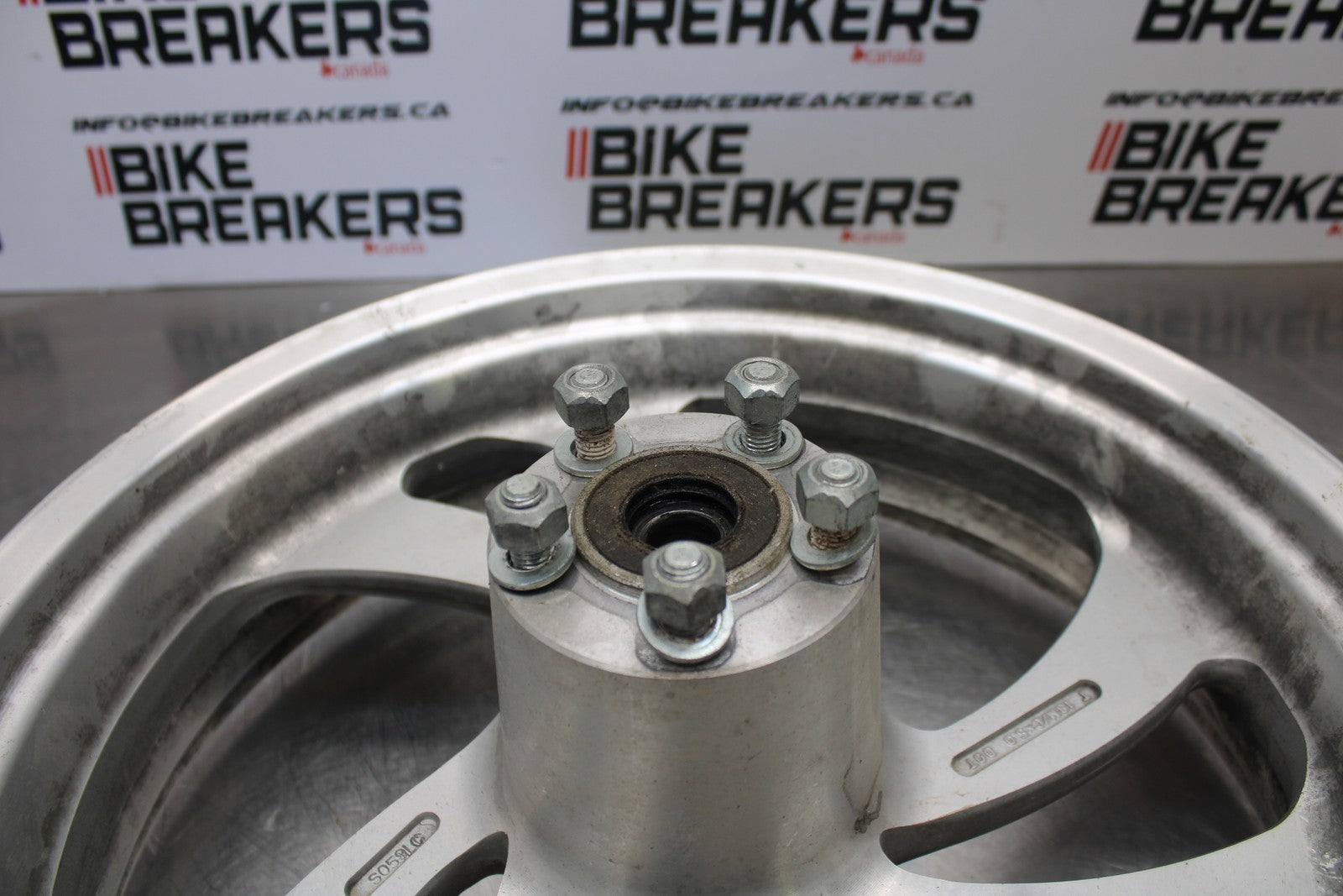05-06 VICTORY KINGPIN DELUXE REAR WHEEL BACK RIM BB195