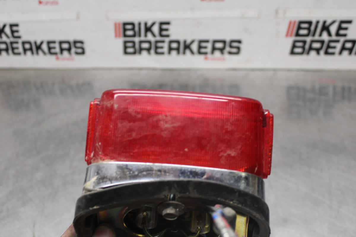 97 KAWASAKI VULCAN 1500 VN1500D CLASSIC TAILLIGHT REAR TAIL BRAKE LIGHT BB936