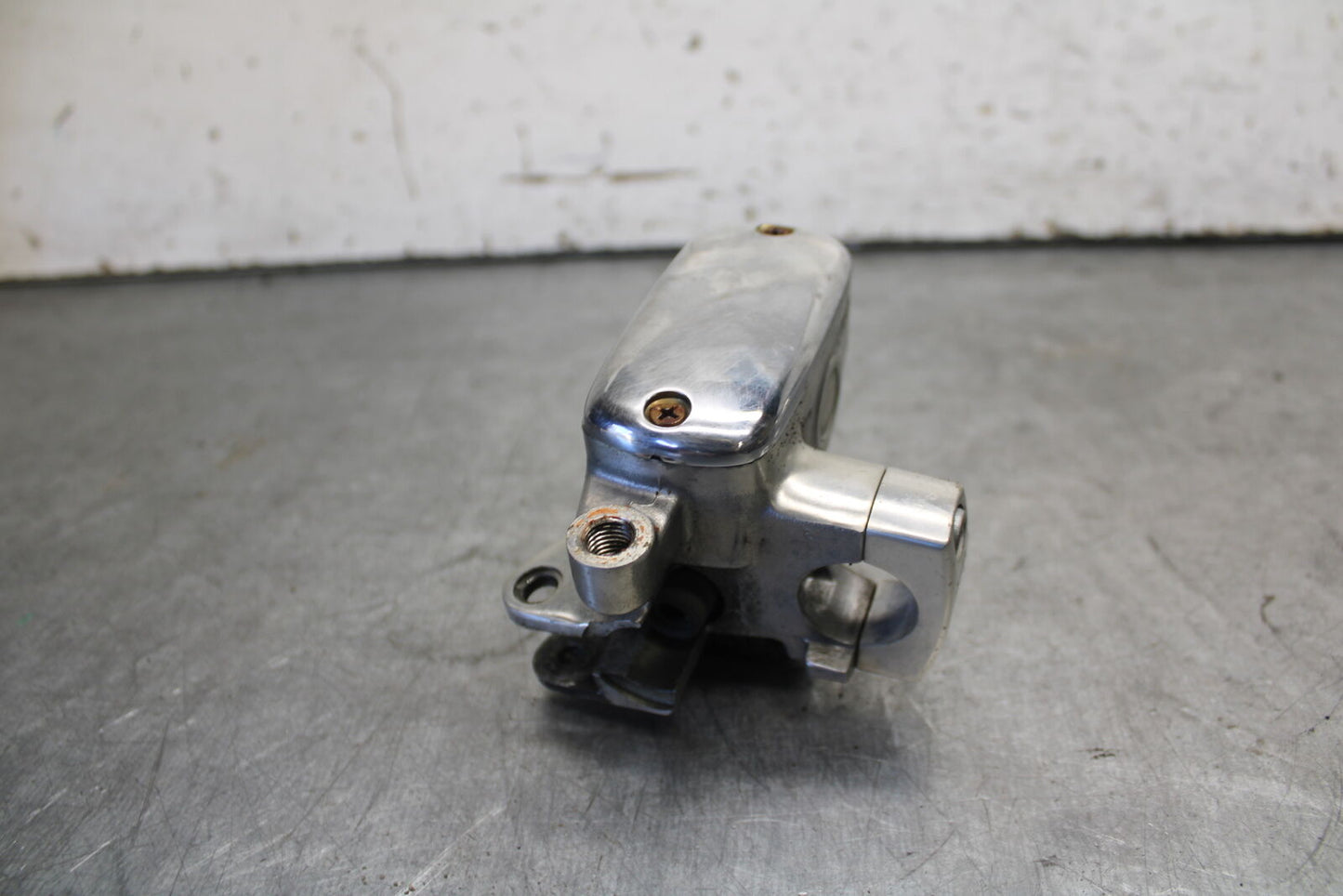 05-06 YAMAHA ROYAL STAR FRONT BRAKE MASTER CYLINDER BB697