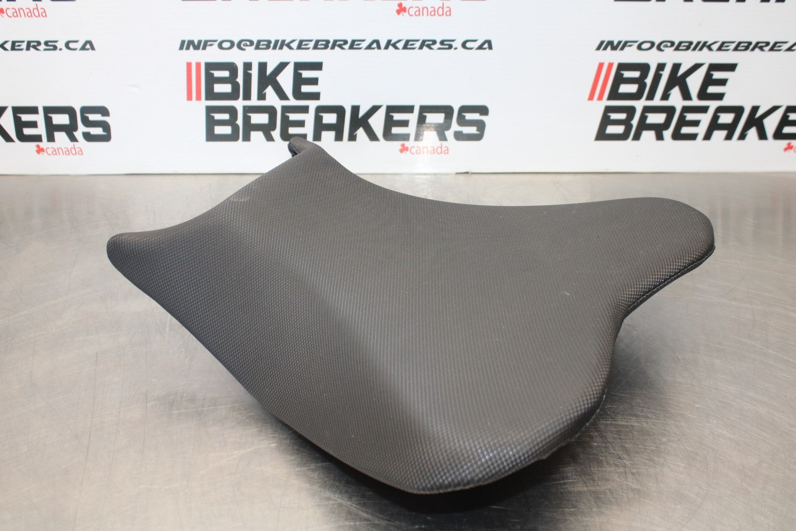 18-23 KAWASAKI NINJA 400 EX400 ABS FRONT DRIVERS SEAT PAD SADDLE PILLION BB192