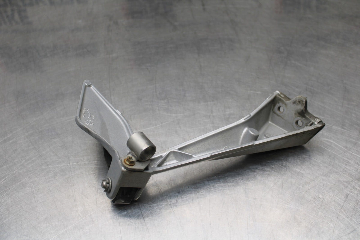 13-16 KTM 390 DUKE LEFT REAR BACK PASSENGER PEG BB815