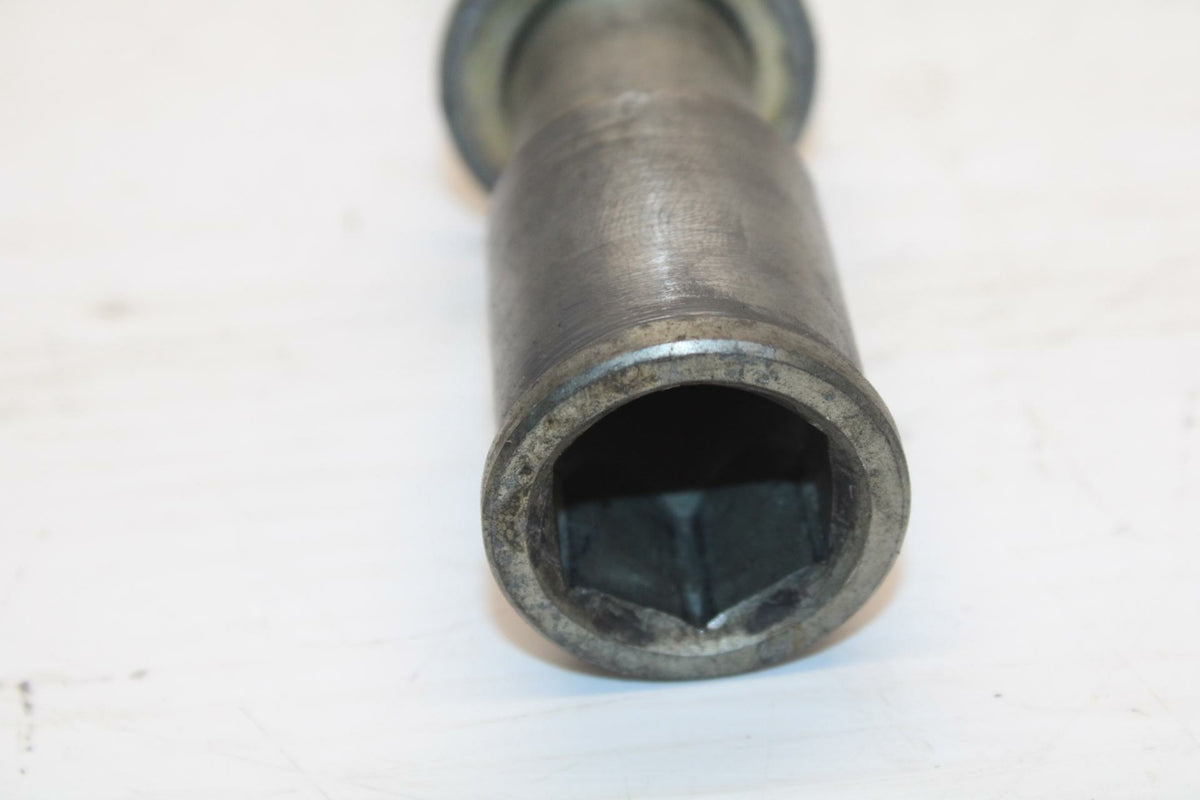 03 KAWASAKI NINJA ZX6RR ZX600K FRONT WHEEL RIM AXLE PIVOT BOLT BB264