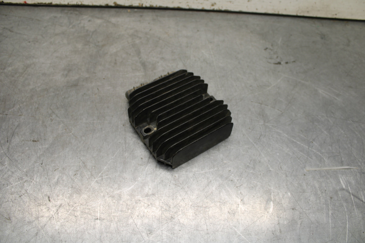 20-24 CF-MOTO CFORCE 600 TOURING RECTIFIER VOLTAGE REGULATOR BB715