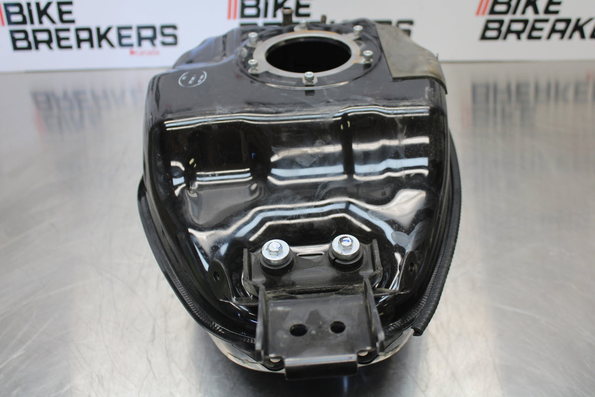 23 YAMAHA YZF R3 GAS TANK FUEL CELL PETROL RESERVOIR BB147
