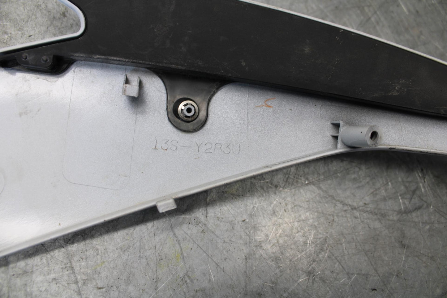 08-16 YAMAHA YZF R6 RIGHT LOWER MID UPPER SIDE FAIRING COWL  BB431