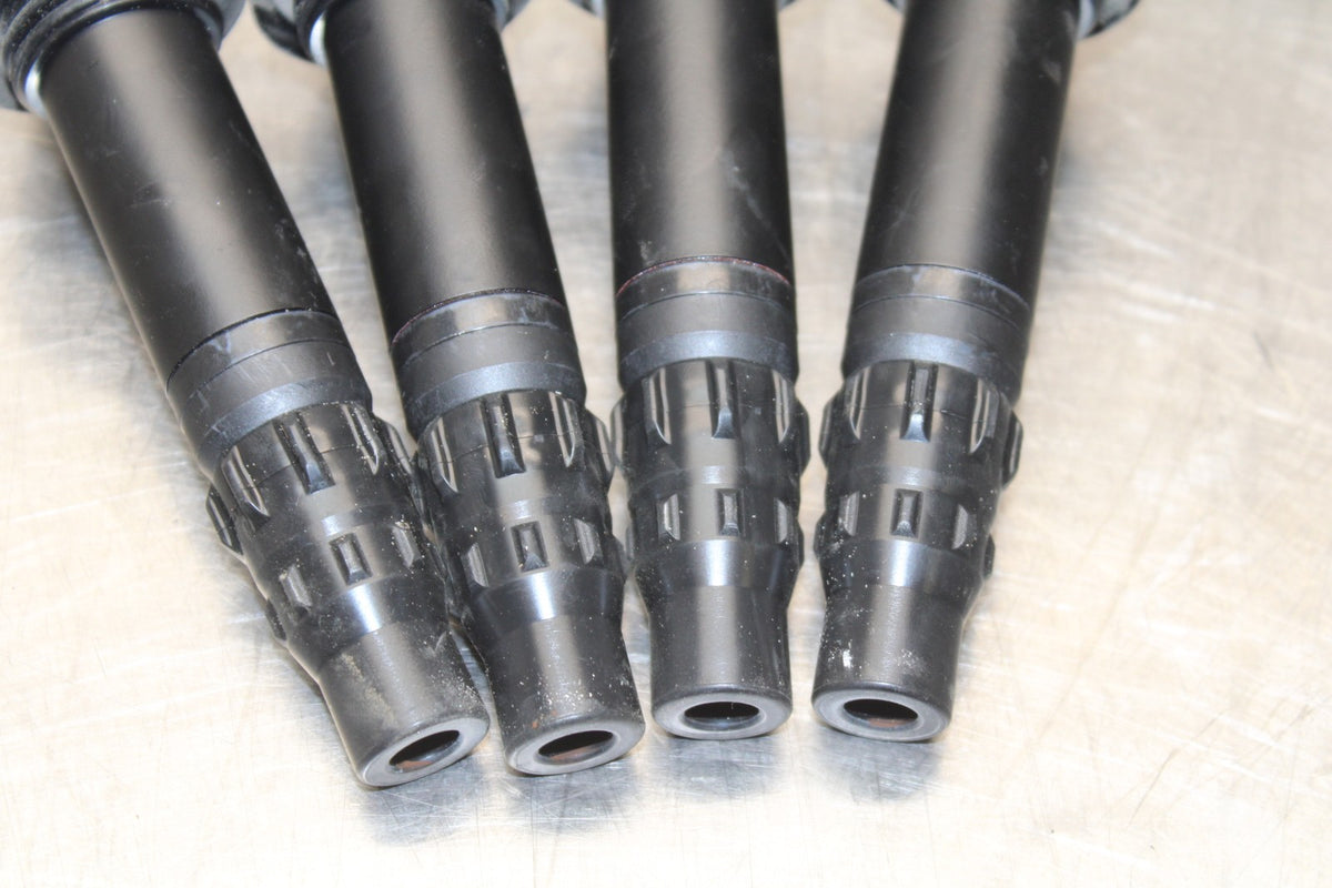 18 YAMAHA YZF R1  IGNITION COILS COIL SPARK PLUG CAPS BB838