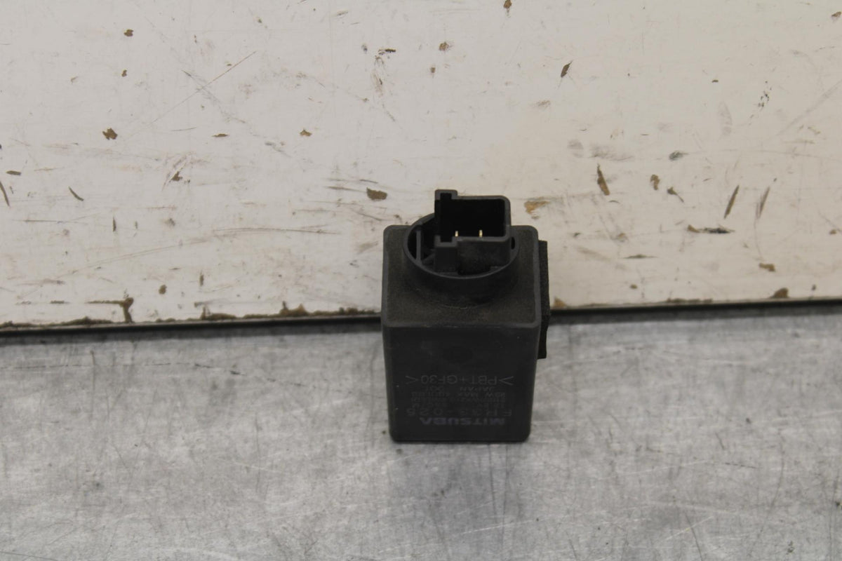 2008 Honda CBF1000 TURN SIGNAL BLINKER RELAY FLASHER SWITCH BB641
