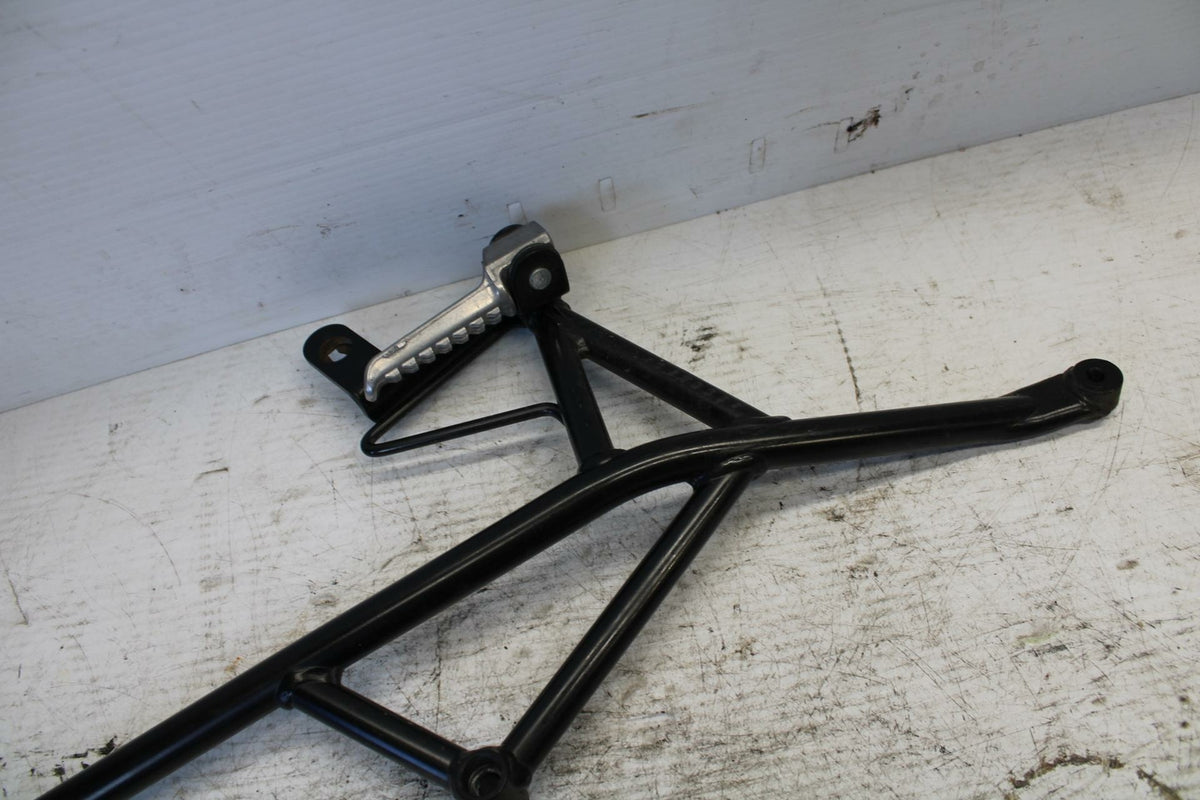07-09 KAWASAKI VERSYS 650 REAR BACK PASSENGER PEG SET PAIR BB302