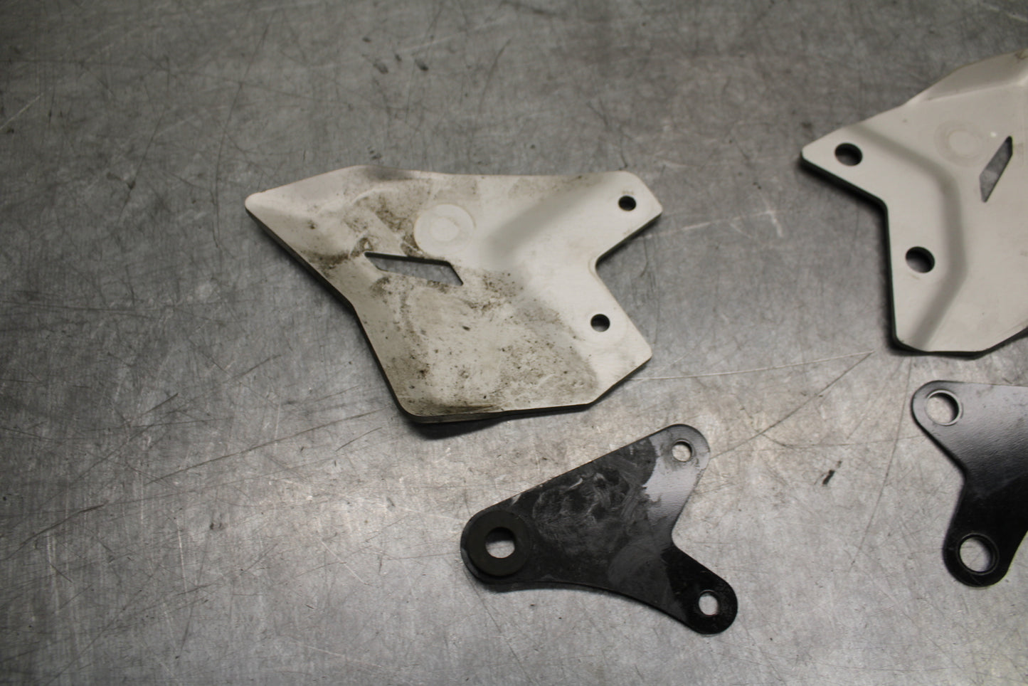 18-24 KAWASAKI NINJA 650  REARSET REAR HEEL GUARD COVER SET BB725